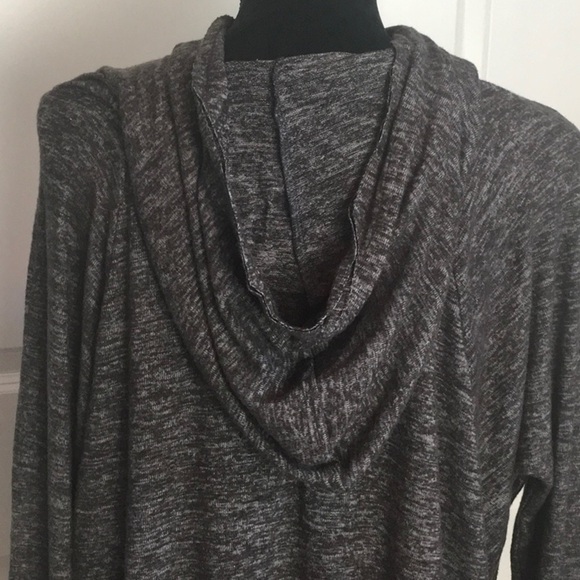 Logan Lightweight Hoodie NWOT - Picture 4 of 8